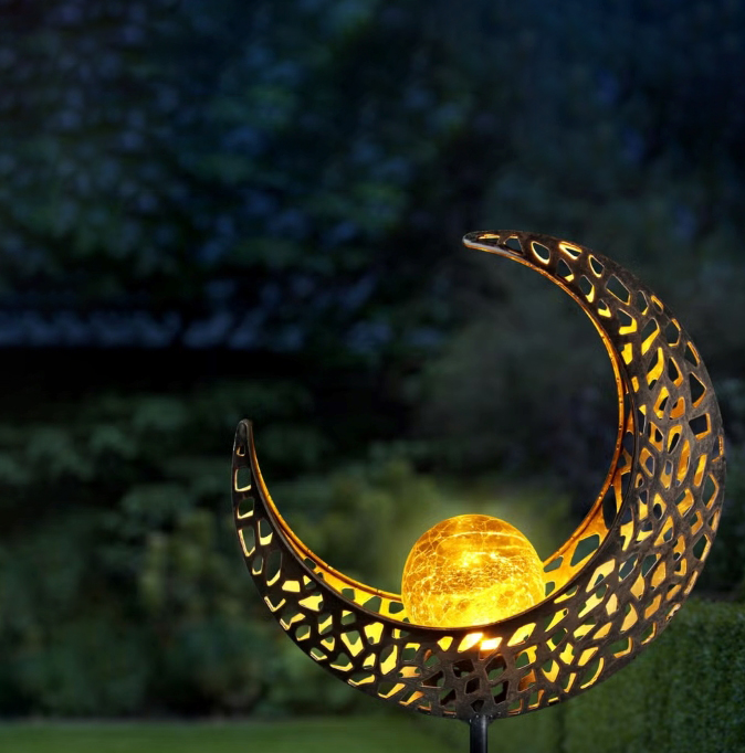1658351475-bragg-solar-filigree-crescent-moon-garden-stake_11zon1.jpg